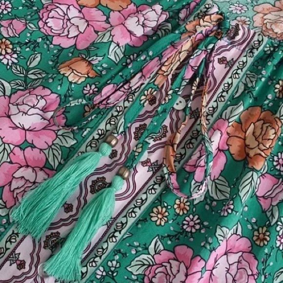 Bohemian Green & Pink Floral Peasant Blouse Top - Picture 6 of 6